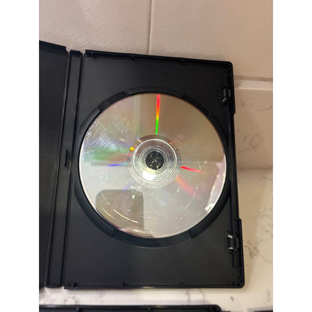Dora DVD bundle - Picture 9 of 9
